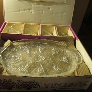 Vintage Anchor Hocking Snack Set