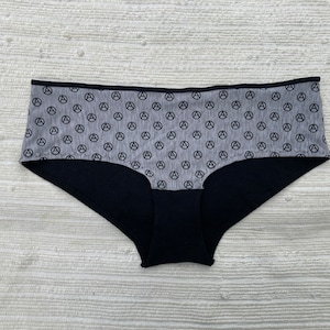 Anarchy A Pattern Hipster/Cheeky Underwear Grey