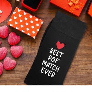 Best POF Match Ever Neuheit Valentines Socken Geschenke für ihn sie, Online-Dating-Apps Lustiges Witzgeschenk für Freund Ehemann Freundin