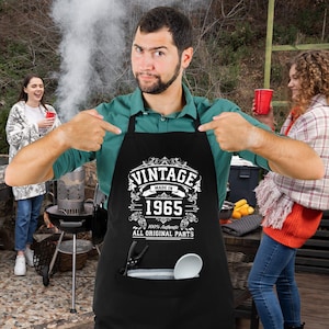 60er Geburtstag Geschenkideen für Männer - Grillschürze für den Ehemann - Vintage Originalteile 1965 geboren - Kochzubehör für Papa