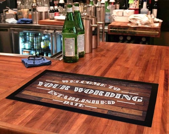 Personalised Bar Runner Sign Gift - Personalized Rubber Bar Beer Spill Mat Home Bar Decor - Bar Accessories Gift For Men - Pallet Wood