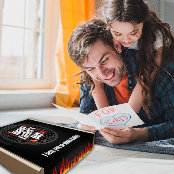 Grembiule BBQ Uomo Divertente Con 3 Tasche - Regalo Per Papà, Marito, Chef | Impermeabile E Regolabile - Foto 5