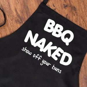 Grillen nackt