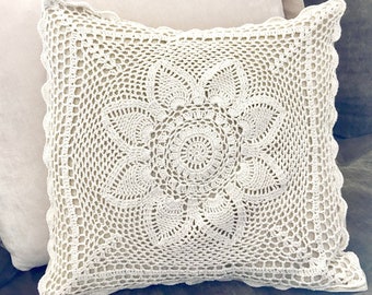 Crochet pillow cover, decorative pillow case, rustic home decor, cottage chic throw pillow cover