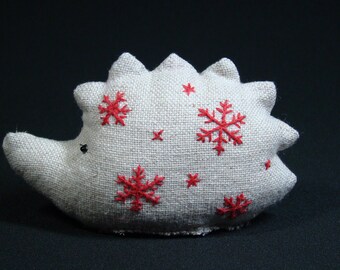 Christmas Pincushion/Toy Decorative Holiday Winter Hedgehog Decorations