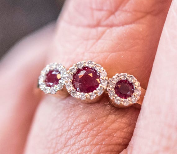0.76tcw Ruby Diamond Ring 18ct Gold Size K1 2 US 5.5 Natural Medium Dark Red Rubies 3.00gms Vintage Trilogy Ring