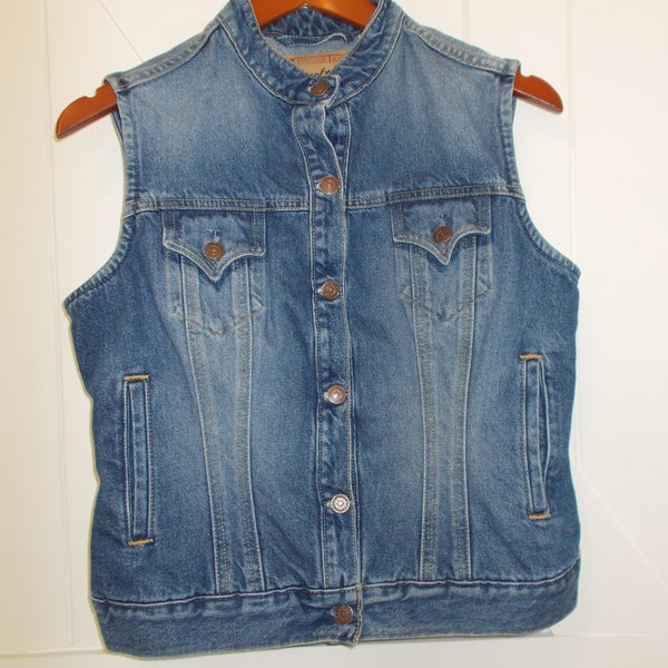 Vintage Levi's Denim Blue Jean Vest Women's Size L Large 100% cotton