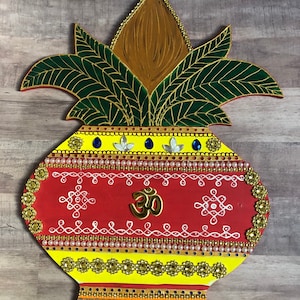 Hindu Kalash with beautiful painting Wall decor/Indian wedding decor