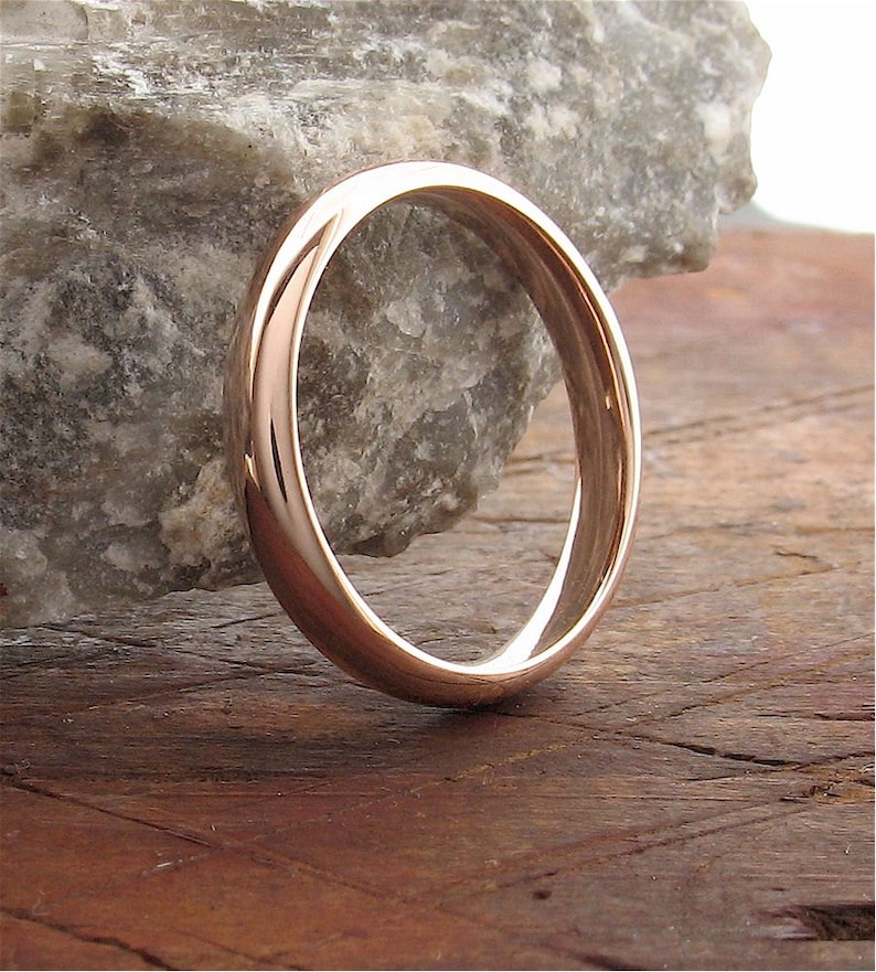 9ct red court band. Ladies rose gold polished finish 3mm wide Wedding ring