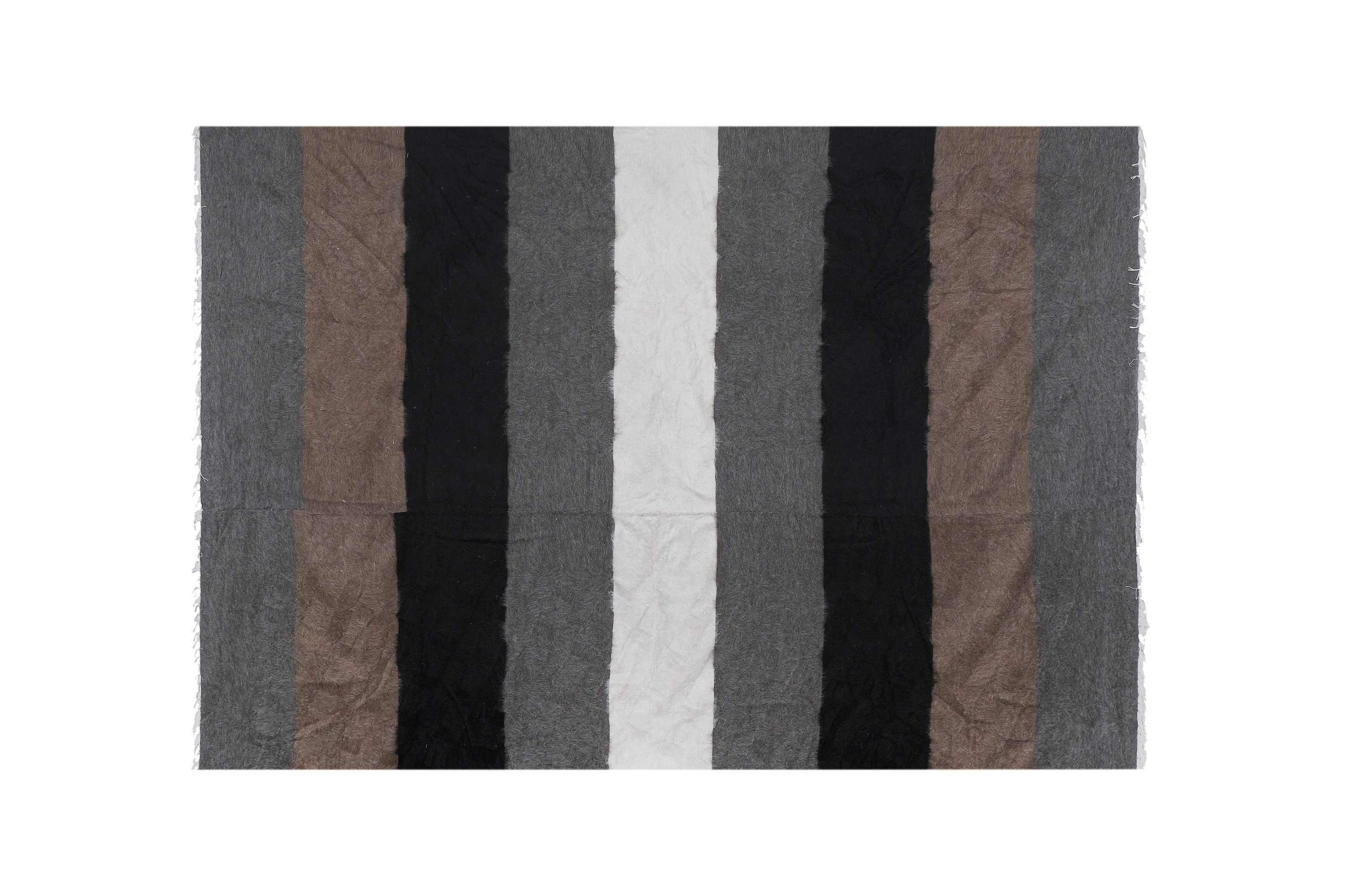 Tapis En Peau De Chèvre Naturelle – Marron Foncé – Celestial Leather – 21e Siècle