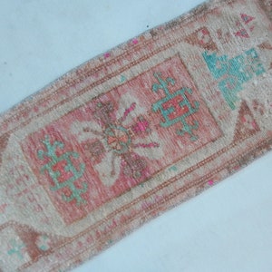 Unique Pattern Flatweave Oushak Rug, Small Turkish Floor Mat Carpet with Faded Pale Colors, Handmade Bedside Rugs 1&#39;5&#39;&#39; X 3&#39;3&#39;&#39;