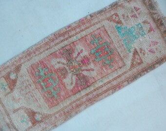 Unique Pattern Flatweave Oushak Rug, Small Turkish Floor Mat Carpet with Faded Pale Colors, Handmade Bedside Rugs 1&#39;5&#39;&#39; X 3&#39;3&#39;&#39;