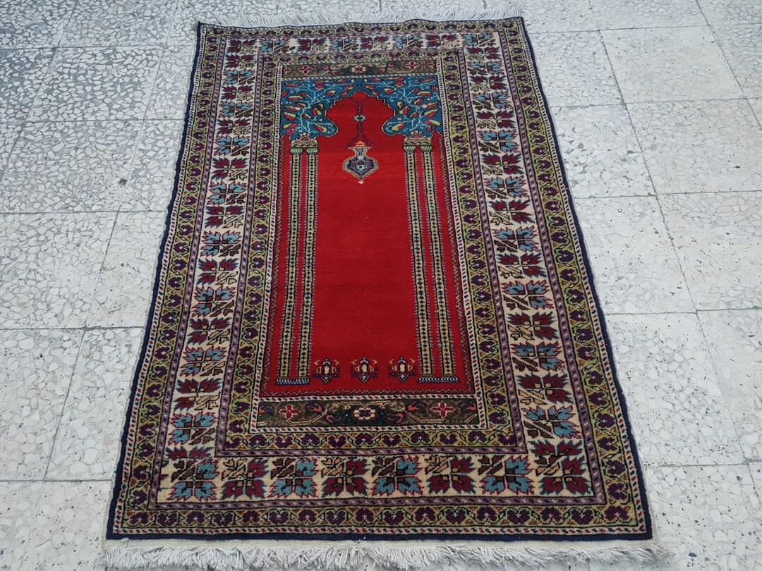 Chinese Prayer Rug Traditional Oriental Handmade Prayer Carpet, Double Knotted Small Sized ...