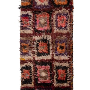 Vintage Tulu Rug Runner 4&#39;2&#39;&#39; X 9&#39;11&#39;&#39;