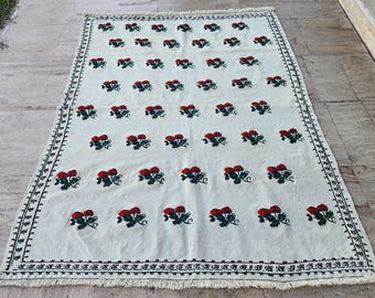 Vintage Handwoven Fruit Pattern Needlepoint Kids Kilim Rug, Wall Hanging Turkish Wool Jajim, Large Aubusson Tapestry Rug 4&#39;9&#39;&#39; X 6&#39;10&#39;&#39;