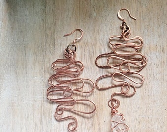 Top QUARTZ EARRINGS, TRENDING Earrings, Copper Earrings, Unique Earnings Made Of Clear Quartz and Copper Wire