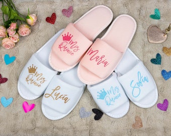 Mis Quince Años Slippers | Personalized Quinceañera Favors with Princess Crown | 15th Birthday Gift
