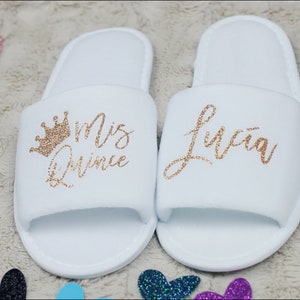Quinceanera Favors Personalized Slippers with a Princess Crown, Mis Quince Anos 15th Birthday Gift for Her, Quince Años Quinceañera Favors