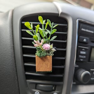 Plant Vent Clip Car Charm, Botanical Car Decoration, Car Charm, Car Accessory, Car Oil Diffuser, Car Air Freshener, Plant Car Vent Diffuser