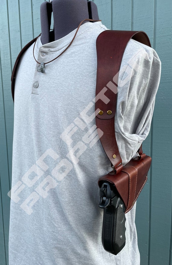 Nathan Drake (Tom Holland) Screen Accurate Uncharted Costume Guide