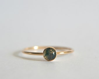 Gold Moss Agate Ring, Moss Agate Ring Gold, 14k Moss Agate Ring, Dainty Moss Agate Ring, Gold Stacking Ring, Silver Moss Agate Ring