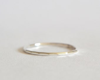 Sterling Silver Hammered Band, Handmade Sterling Silver Dainty Ring, Single Hammered Band, Minimalist Hand Hammered Sterling Silver Band