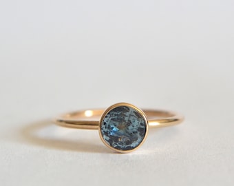 14k Solid Gold Moss Kyanite Ring, Natural Rose Cut Blue Moss Kyanite Gemstone, Minimal Statement Ring, Gifts for Her, Anniversary Gifts