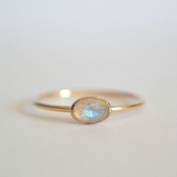 Natural Rainbow Moonstone Ring, Oval Ring, Dainty Ring, Everyday Wear Ring, Minimalist Ring, Gemstone Ring, Unique Jewelry, Gifts For Her