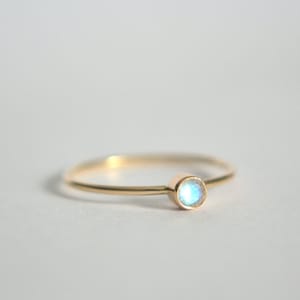14k Gold Moonstone Ring, Moonstone Ring, Moonstone Ring Gold, Moonstone Gold Ring, Rainbow Moonstone Ring, Dainty Ring, Engagement Ring