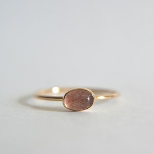 Strawberry Quartz Ring, Oval Rings, Gemstone Rings, 14k Gold Ring, Gold Filled Ring, Sterling Silver Ring, Dainty Ring, Crystal Rings