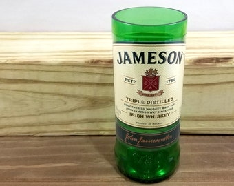Vasos fabricados con botellas recicladas de whisky Jameson de 375 ml