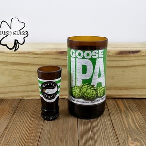 Handgemaakte bierflesglazen en borrelglaasjes - perfect cadeau voor bierliefhebbers! (deze fles heeft wel een nieuw etiket)