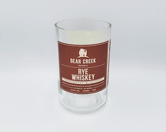 Jarrón de botella de whisky reciclada / Maceta de vidrio Bear Creek