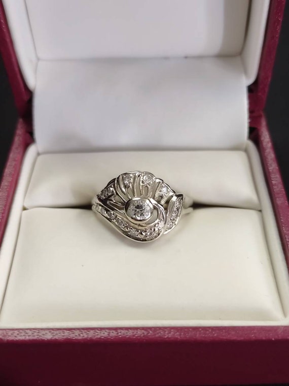 Antique Art Deco Diamond Ring! - image 1