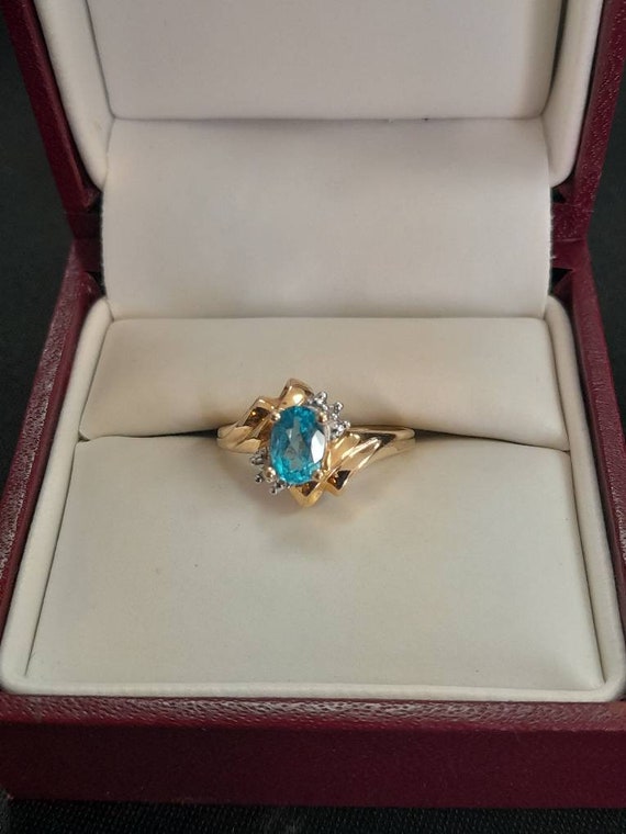 Stunning Blue Topaz and Diamond Ring!