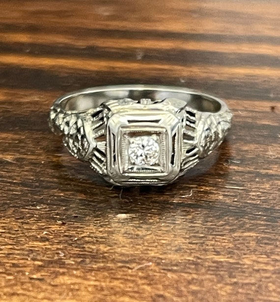 18K White Gold Art Deco Diamond Ring - image 1