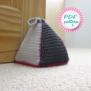 Crochet pyramid door stop pattern, Quick & easy DIY home décor gift, UK and US Crochet Terms, Beginner colour triangle, Digital pdf download