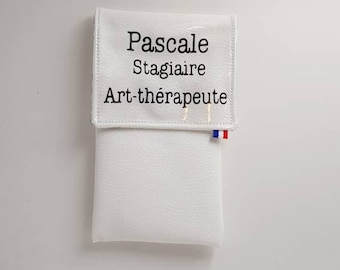 Pochette infirmière. Pochette aides-soignante. Pochette à crayons pour blouses. Pochette docteur.