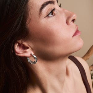 twisted hoops, sterling silver rhodium plated earrings, latch back hoops, minimalist everyday jewelry, lightweight earrings