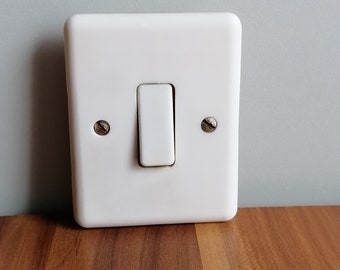 Vintage electrical Light switch / plastic electrical switch / yugoslavia electrical switch / wall switch electrical / Light Switch