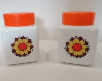 vintage storage canisters porcelain / spice jars with lids / ceramic storage pots Yugoslavia farmhouse country decor