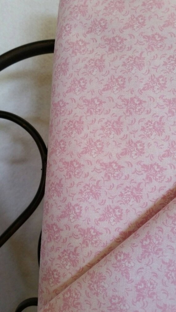 Free Shipping Quilting Fabric, 100 Percent Cotton Pink Flowers on White Background