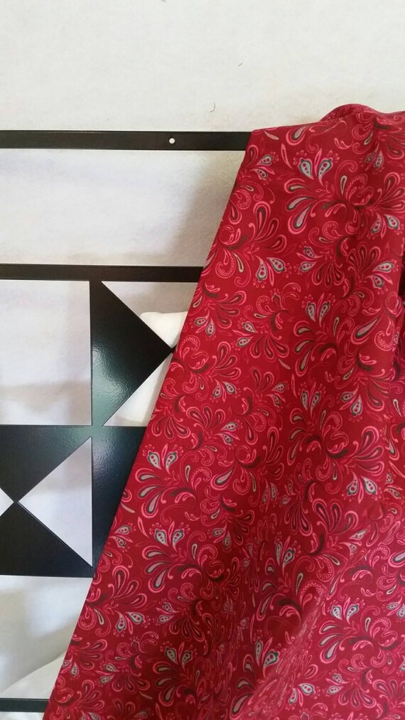 Free Shipping 100 Percent Cotton Dark Red By the Yard Quilting Fabric