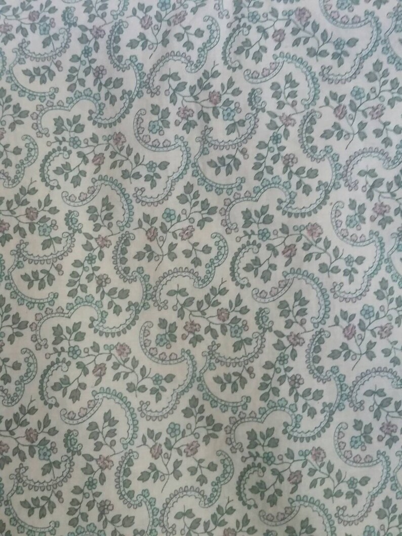 General Fabrics Company Dainty Pink & Blue Flowers on Eggshell Etsy