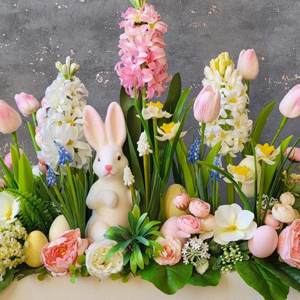 Luxury Easter Centerpiece with Bunny ,Spring Table Decoration, Easter Floral Arrangement, Pink Tulips & Hyacinths, Easter Table Decor, 55 cm