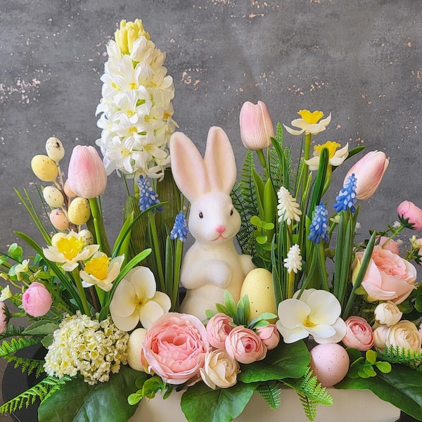 Luxury spring centerpiece, easter centerpice, spring home decor, easter gift, spring flower arrangement, easter decor, spring cottage decor