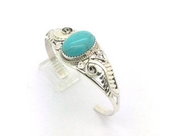 Handmade Native American Navajo Sterling Silver Turquoise Bracelet