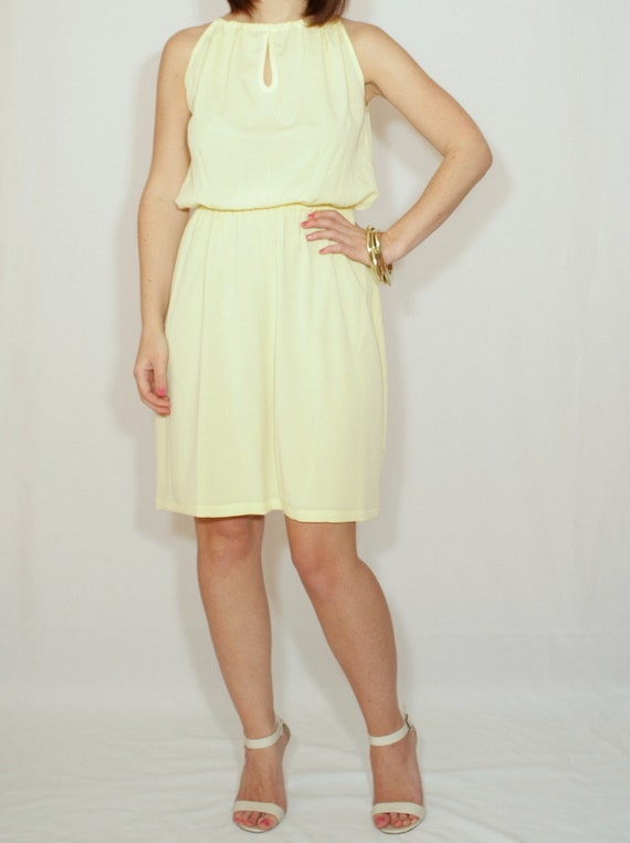 pale yellow short dress
