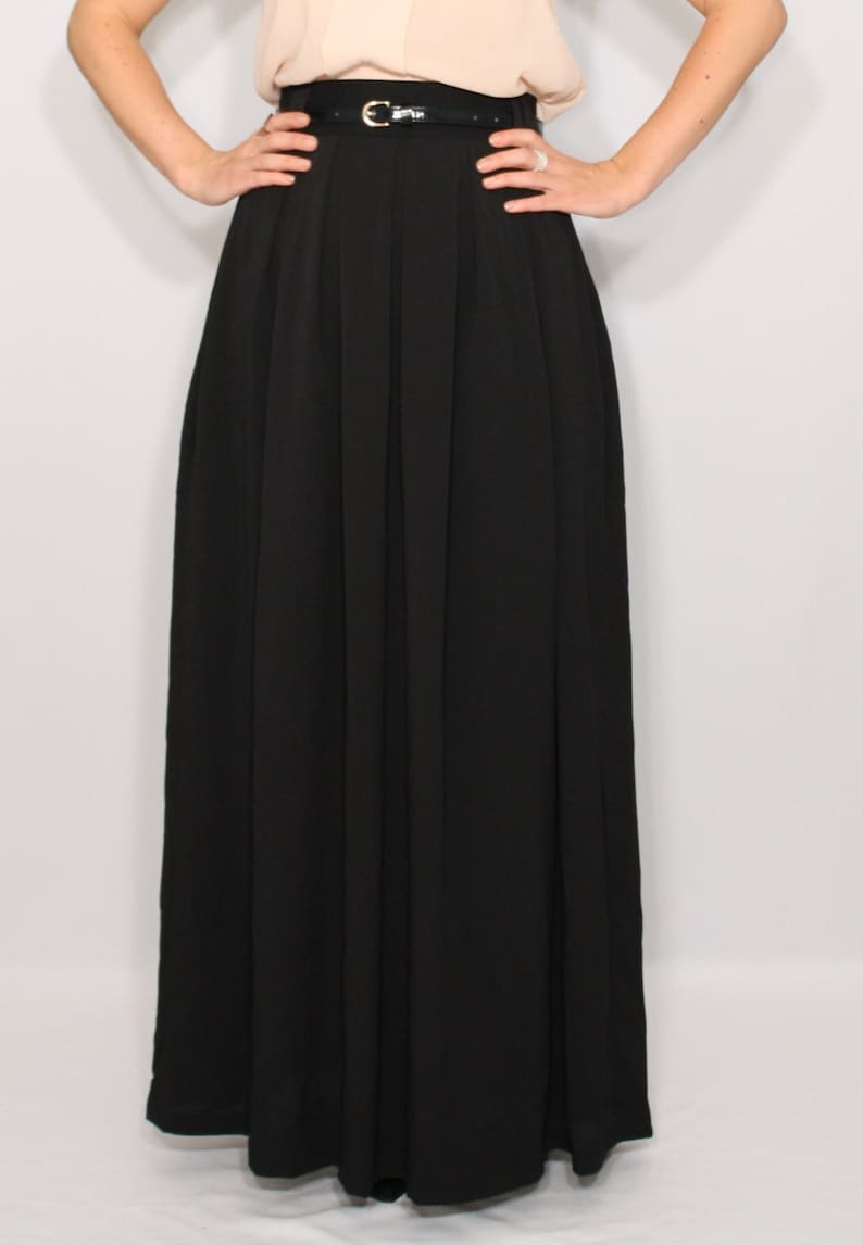 long black skirt alt