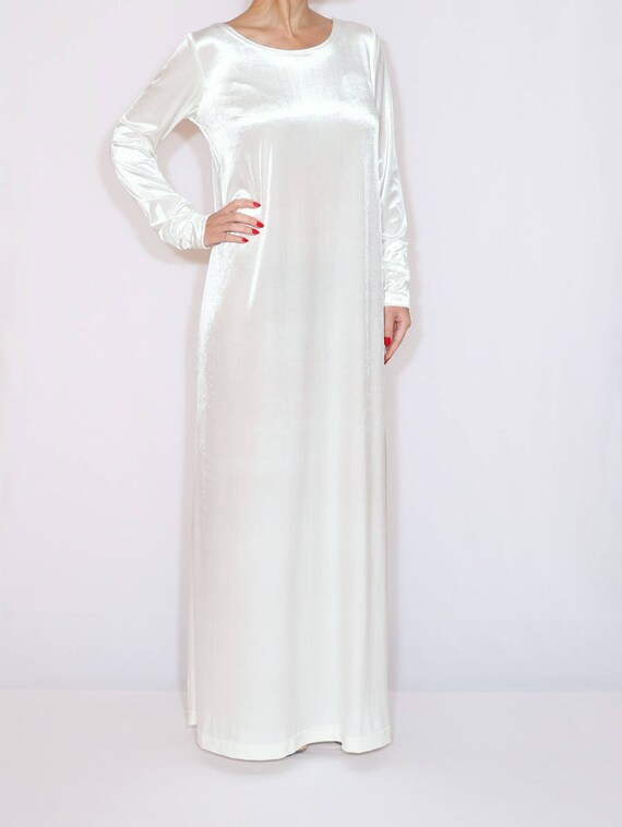White velvet dress long sleeve dress 